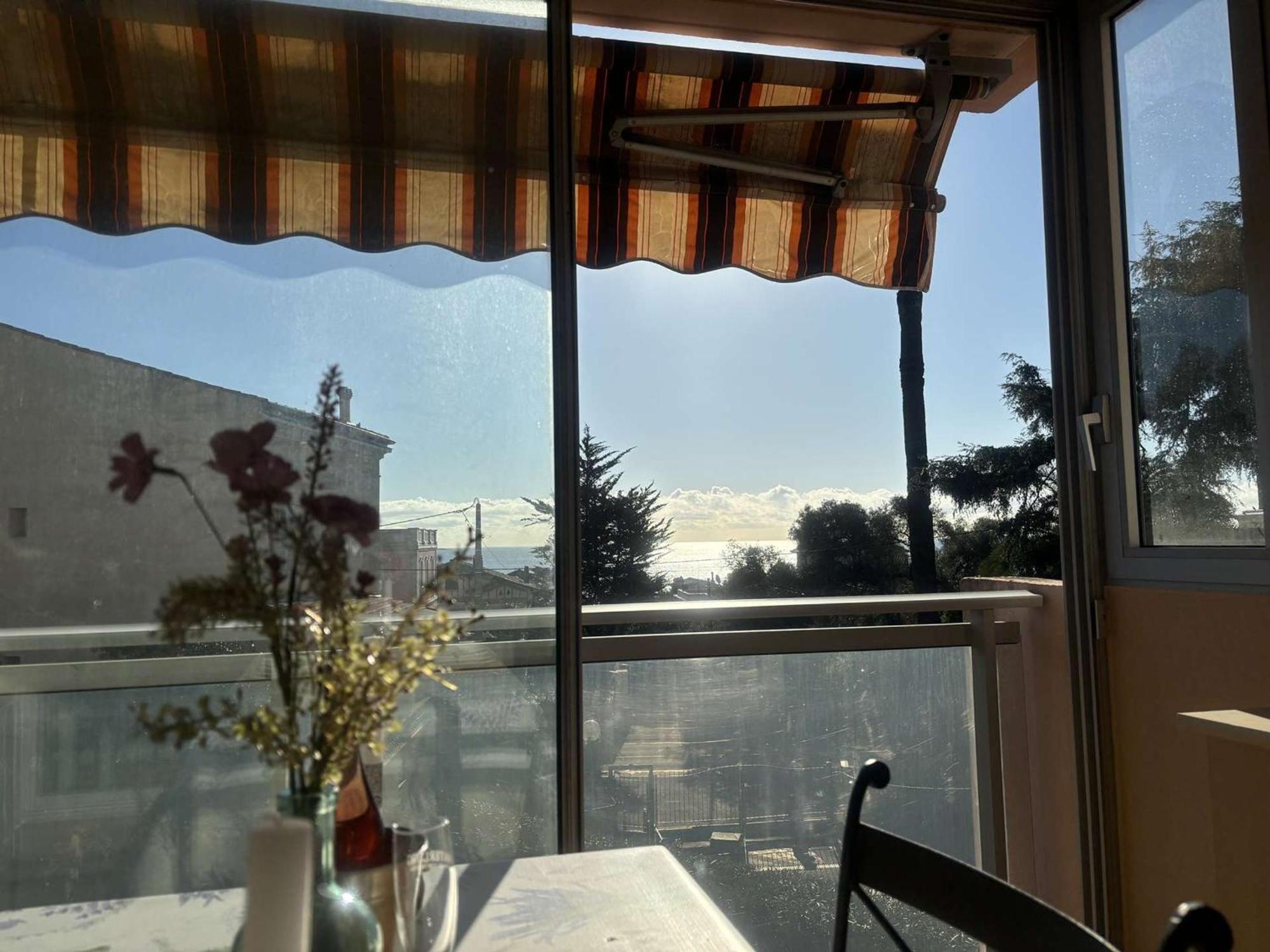 Studio Agreable Avec Loggia, Garage Et Plage A Proximite - 2 Couchages, Golfe-Juan - Fr-1-252-62 エクステリア 写真
